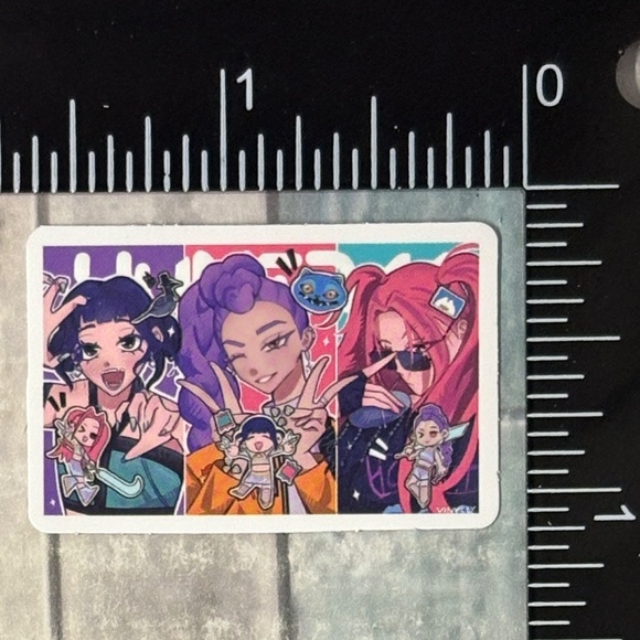 🌀10/$10🌀 K-Pop Demon Hunters Reusable Waterproof Vinyl Sticker Decal - Picture 1 of 1